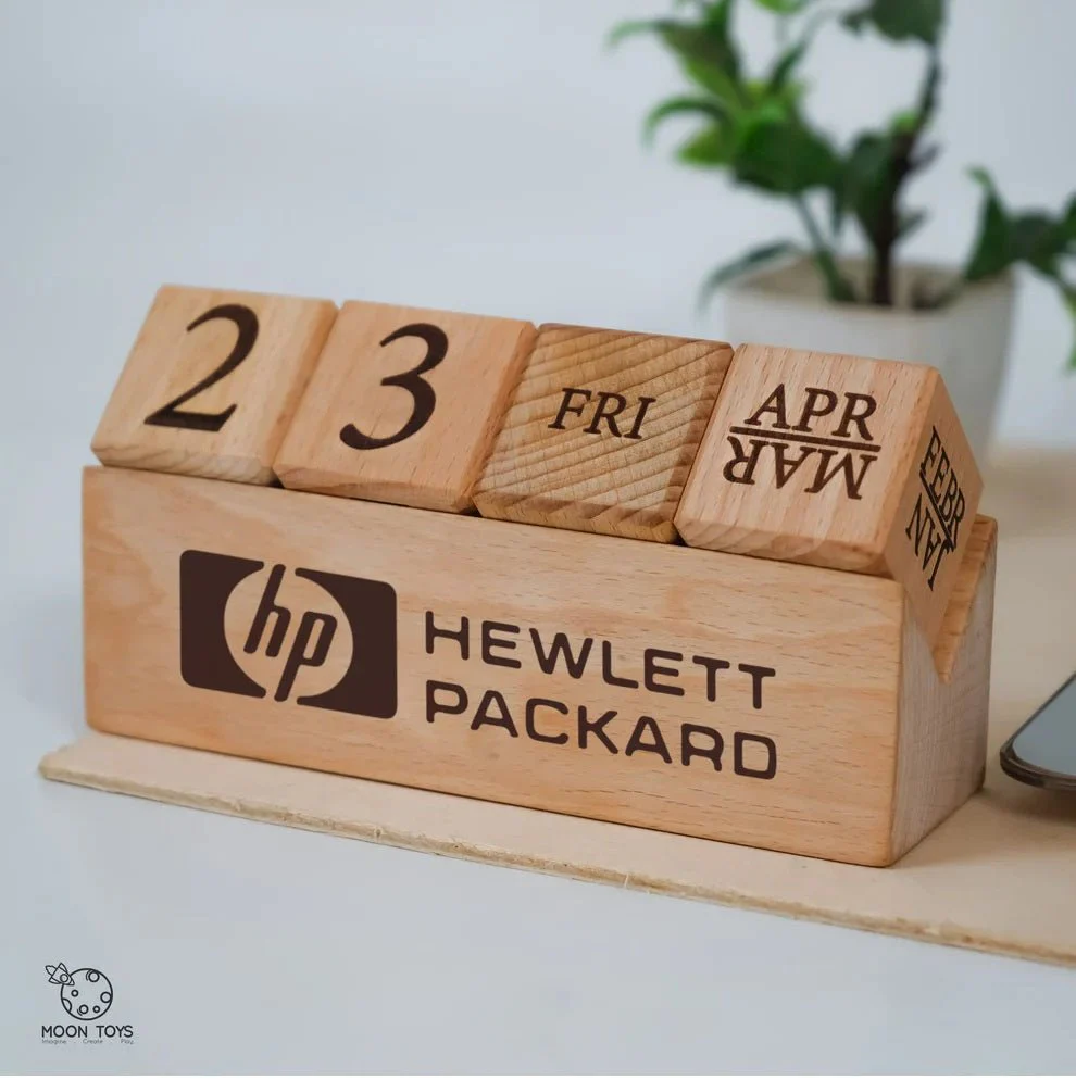 Perpetual Desk Wooden Calendar - Image 3