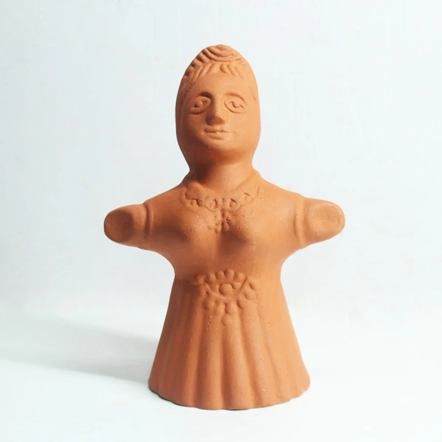 Porus Terracotta Rani Putul Air Aroma Diffuser for Indoor Table Top | Set of 1 Doll + 6 Perfumes 10 ml Each - Image 3