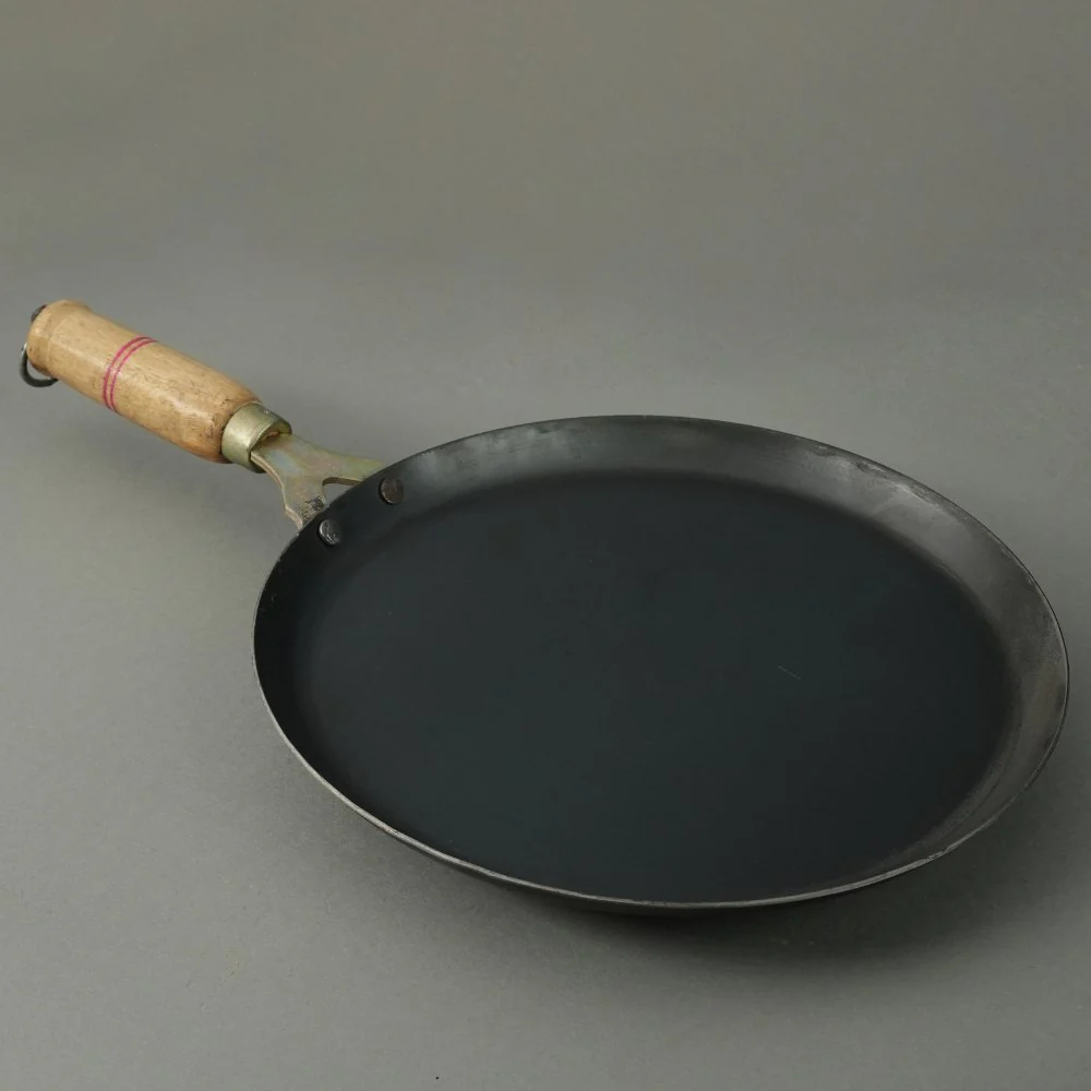 Pure Iron Handmade Dosa Tawa (10inches Inches)+ Free Wooden Flip - Image 3