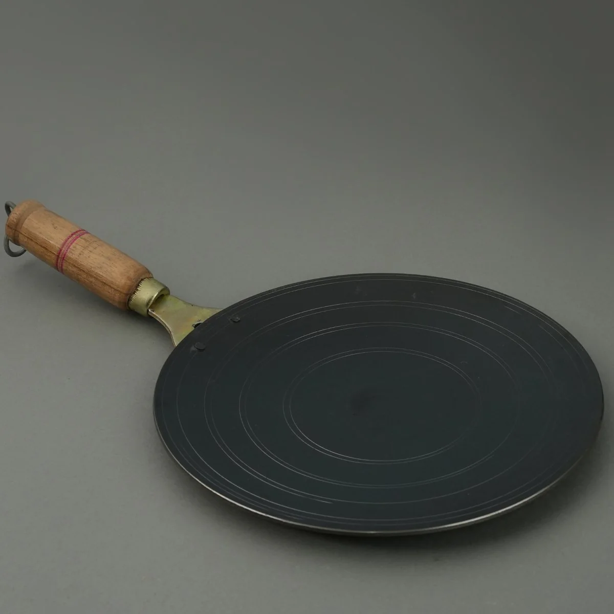 Pure Iron Handmade Family Combo (Roti Tawa+ Fry Pan+ Round Wok+ Kadai) - Image 3