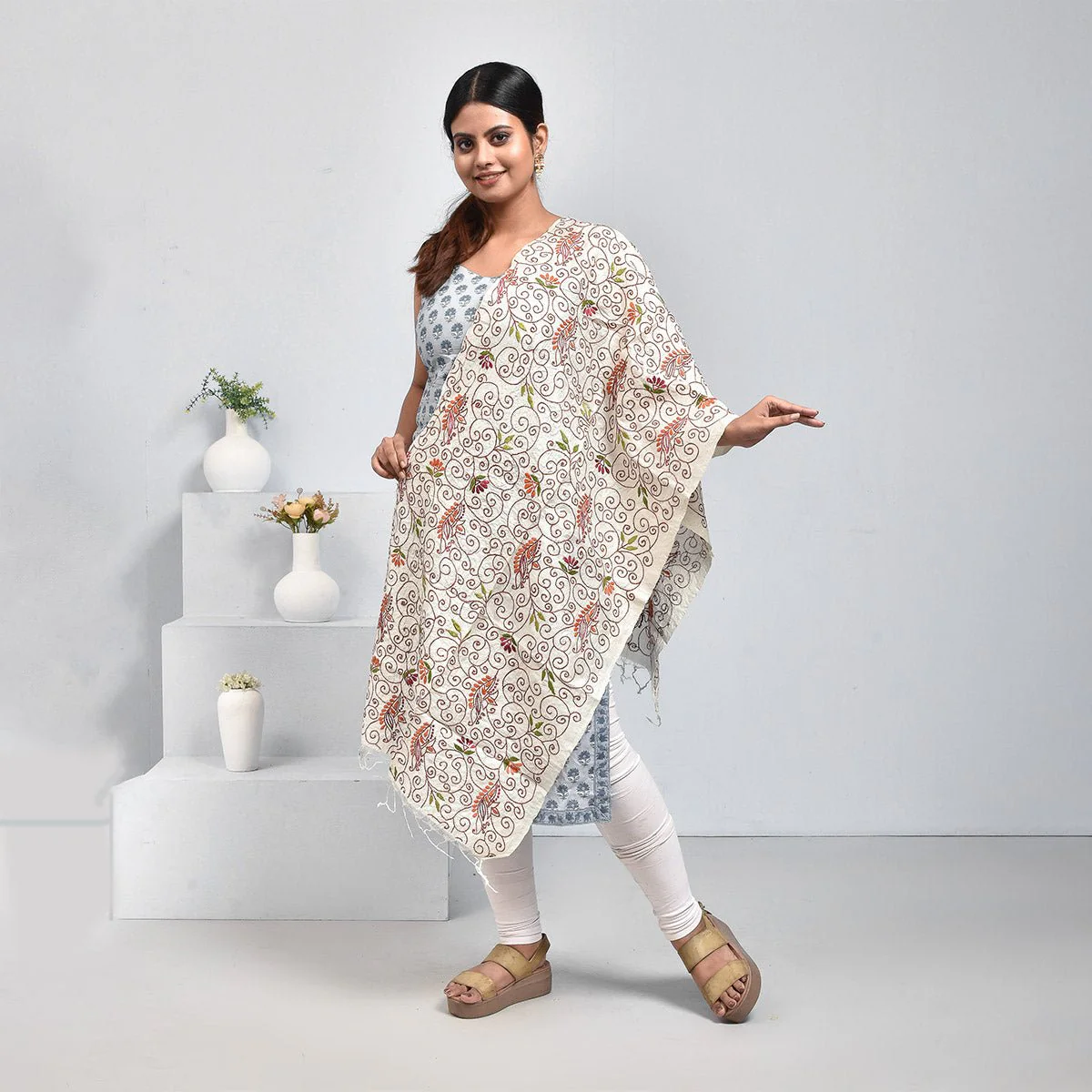 Pure Silk Hand Embroidered Dupatta - Image 18