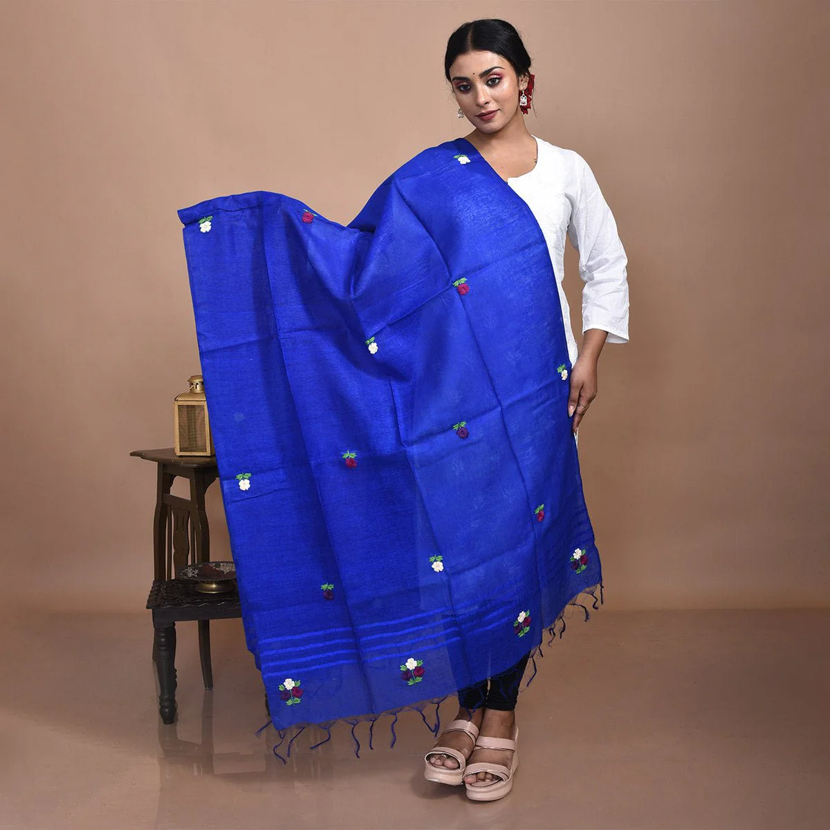 Pure Silk Hand Embroidered Dupatta - Image 3