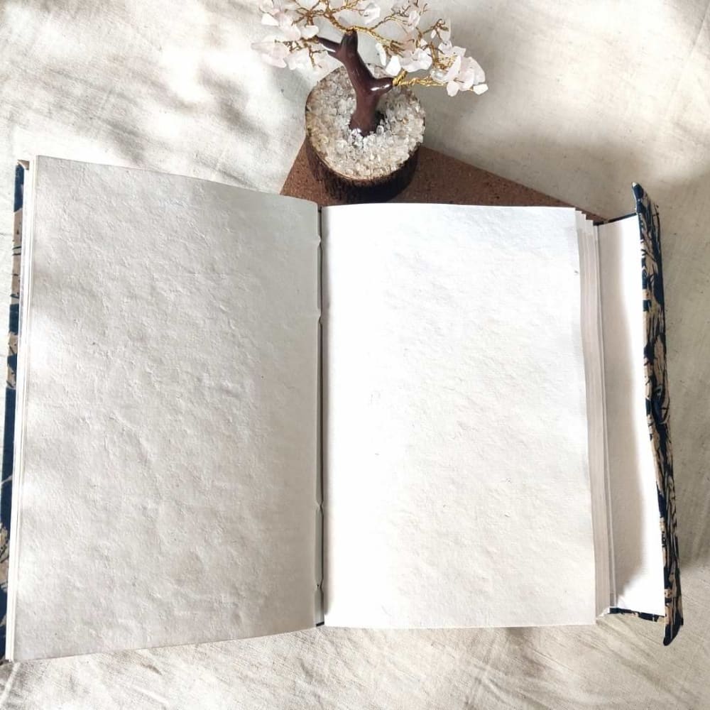 Handmade Recycled Paper Vintage Jumbo Journal - Image 6