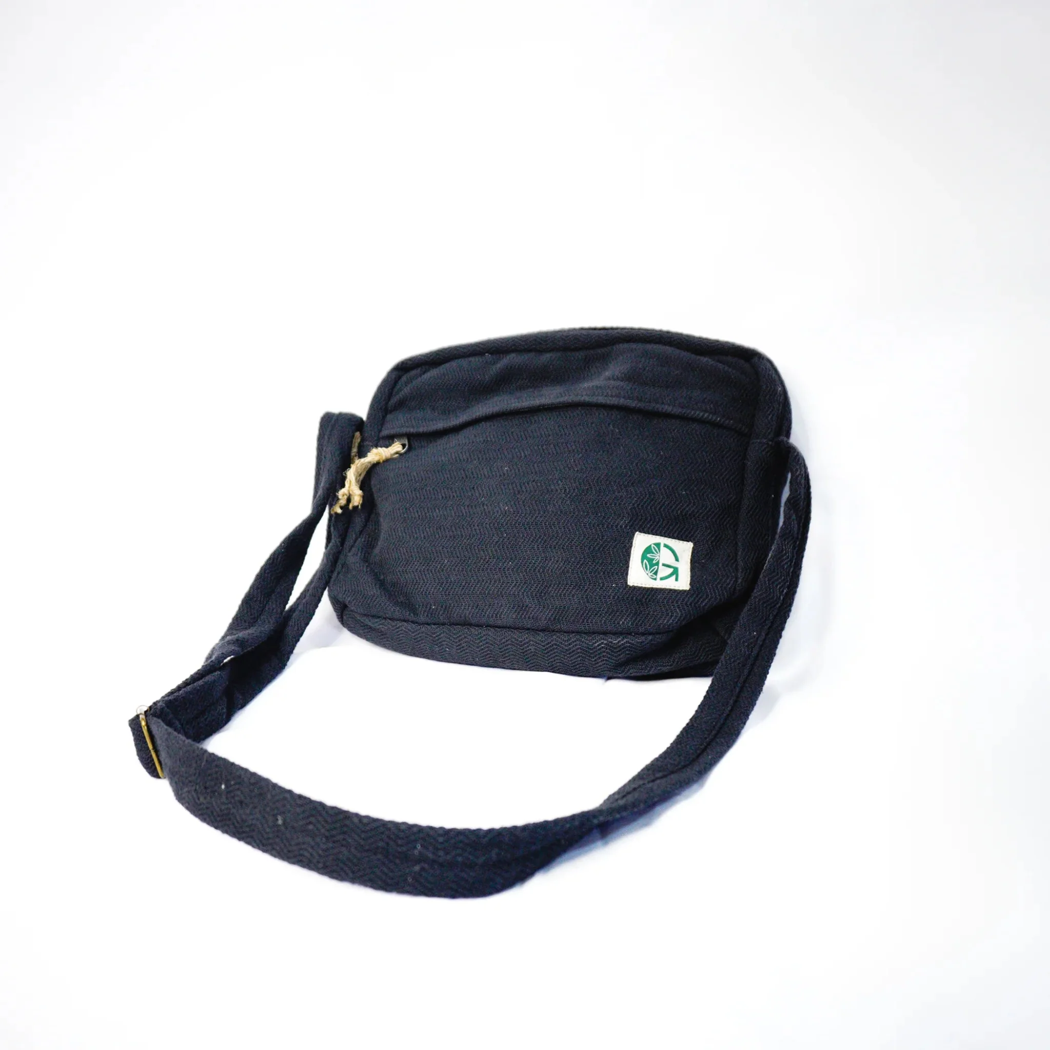 Black Reiek Sling Bag | Sustainable Hemp Crossbody Bag - Image 18