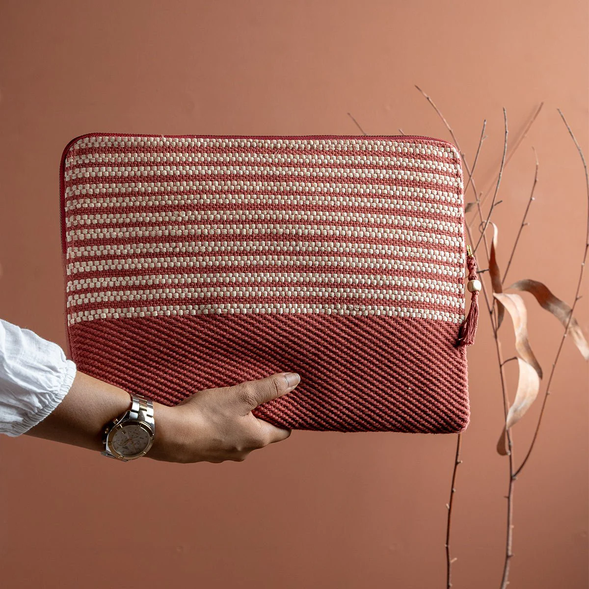 Rekha Hand-Woven Laptop Bag | Artisan Eco-Friendly Laptop Sleeve - Image 4