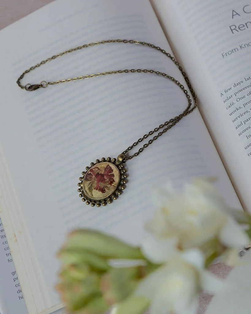 Resin Art Necklace| Handcrafted Resin Accessories for Women - Image 12