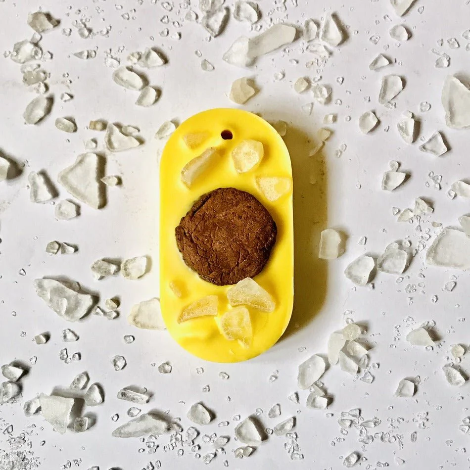 Reusable Wardrobe Freshener Textured Wax Tablet-Pack of 1 - Image 12