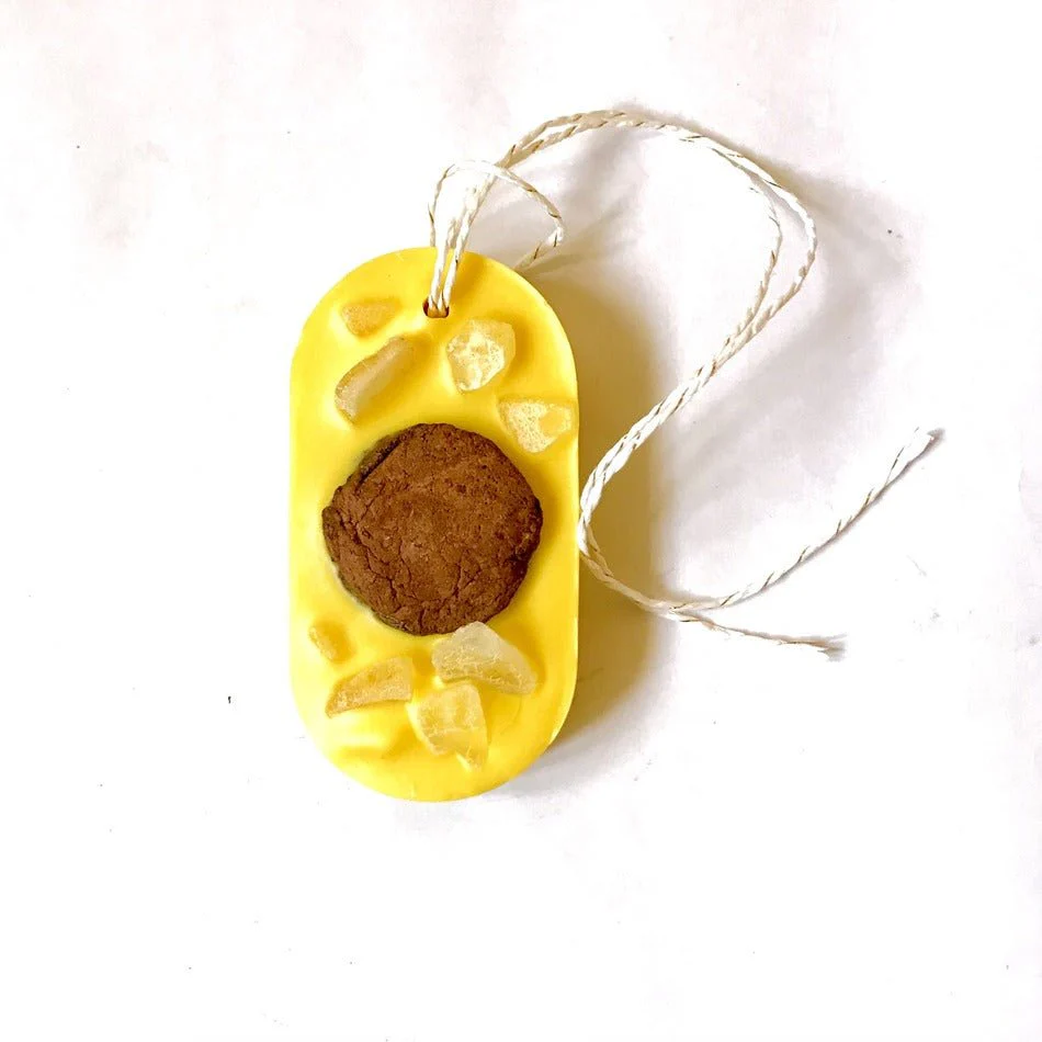 Reusable Wardrobe Freshener Textured Wax Tablet-Pack of 1 - Image 13
