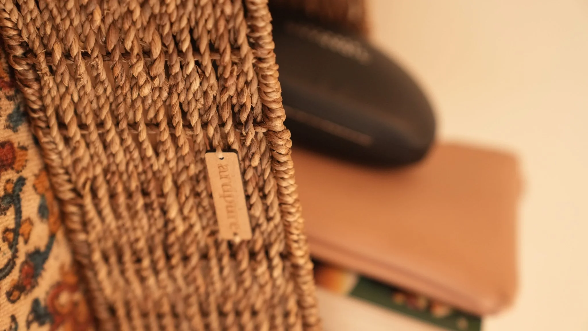Water Hyacinth Rope Basket Organiser With Metal Frame - Image 3