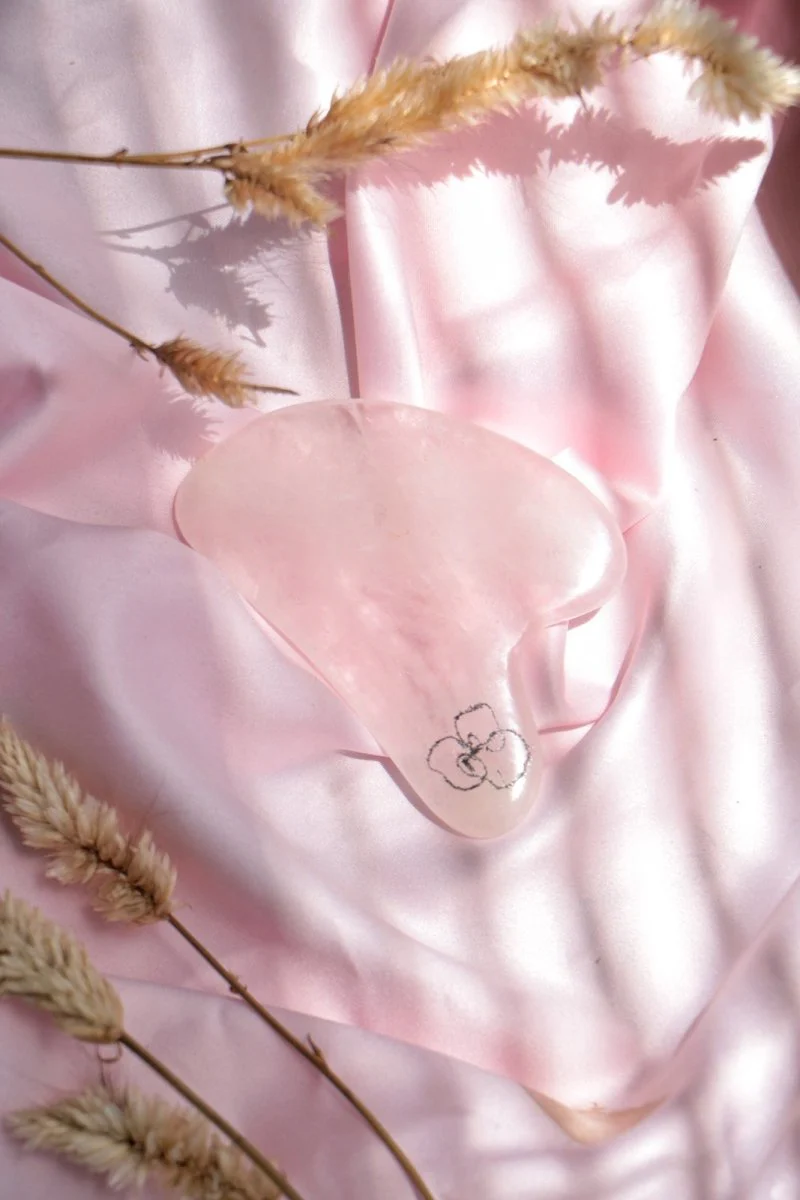 Rose Quartz Gua Sha - Image 3