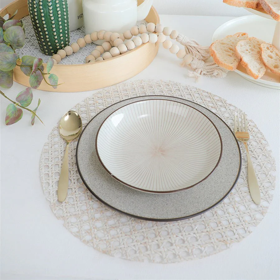 Classic Table Round White Placemats - Image 2