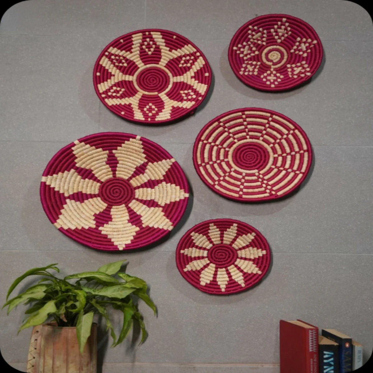 Sabai Grass Wall Plates | Set of 5 - Image 8