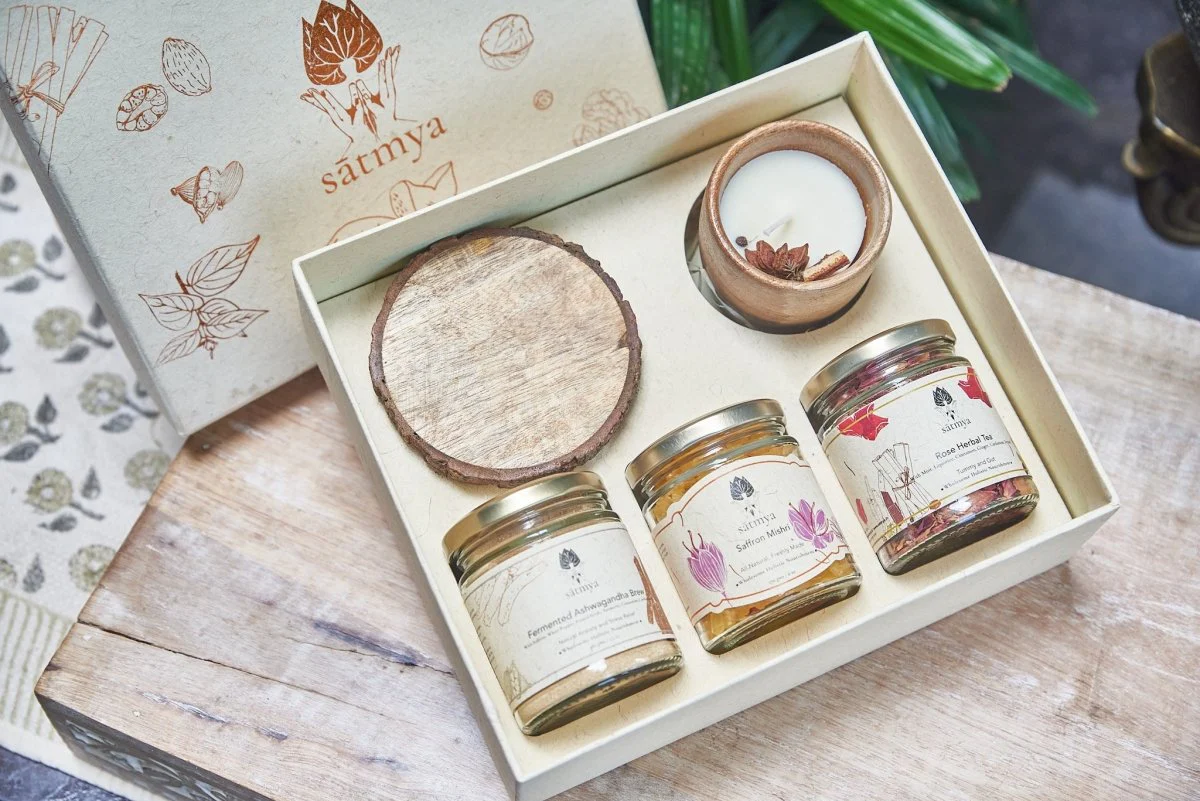 Sakhì Gift Box - Women's Health & Beauty Care - Image 4