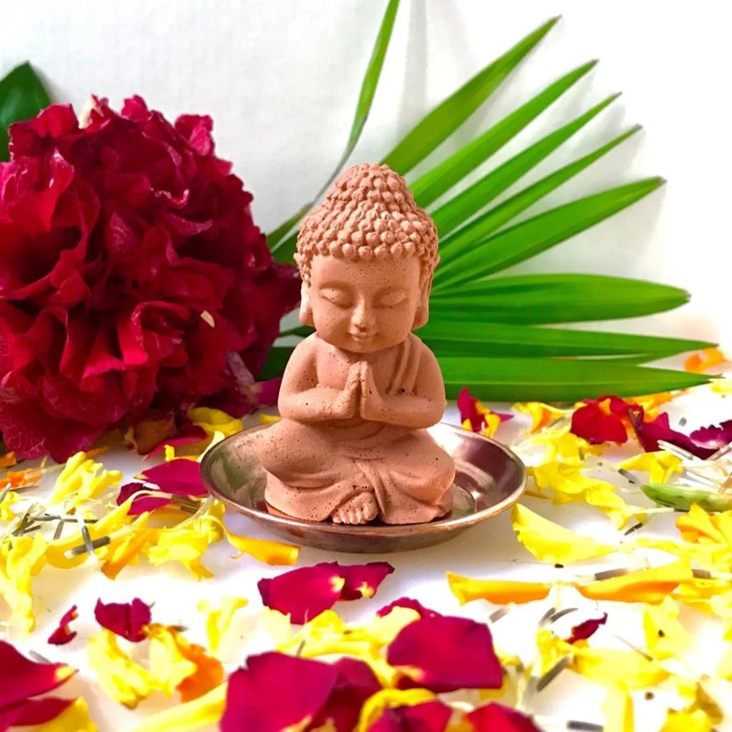 Scented Sculpture Meditating Buddha with Refill Fragrance | Home Decor