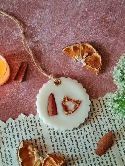Scented Soywax Air Freshener Sachet- Circle Frame 40g - Image 4