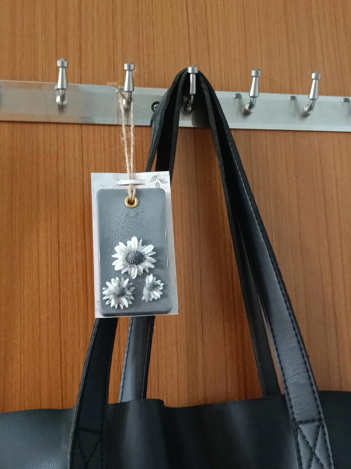 Daisy Scented Soywax Air Freshener Sachet- Daisy 42g - Image 6