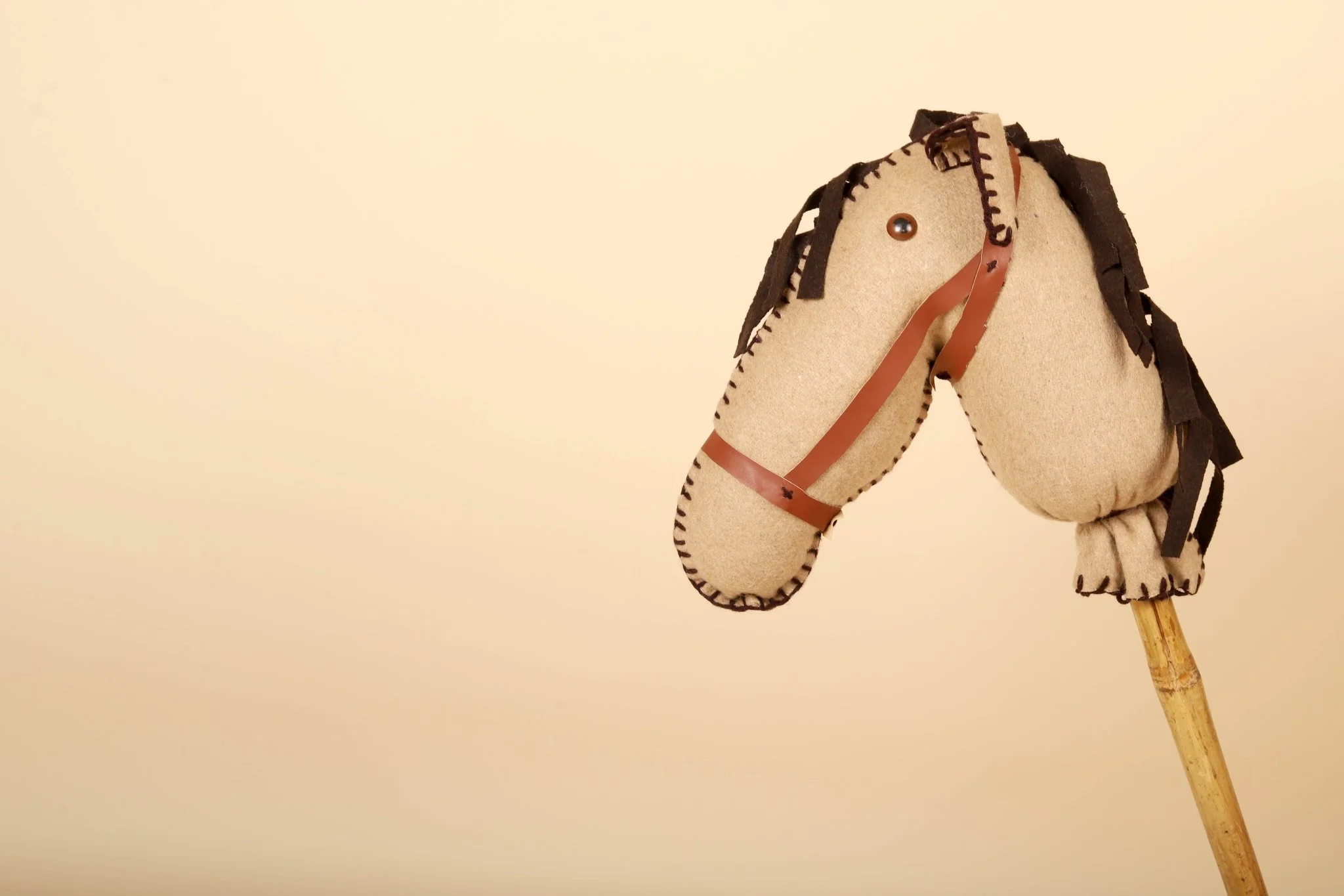 Hobby Horse – Classic Ride-On Toy - Image 6