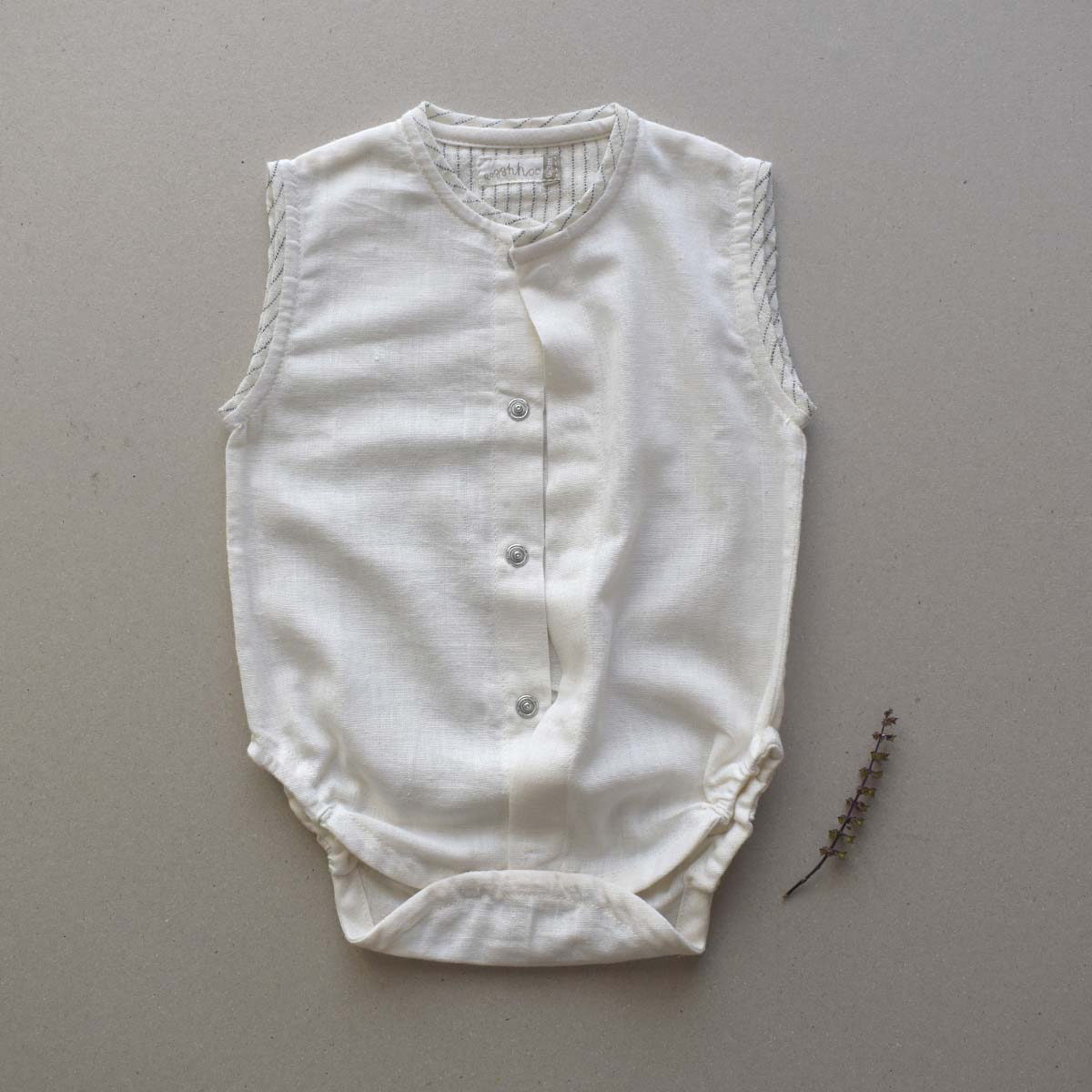 Shiroi Baby Onesie