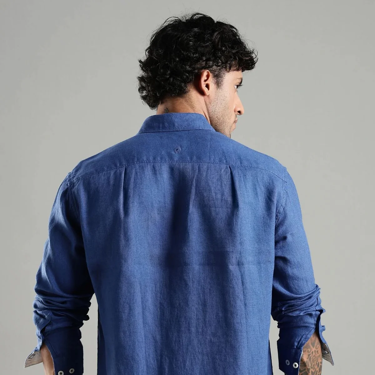 Denim Blue Linen Sora Shirt – Relaxed Everyday Outfit - Image 3