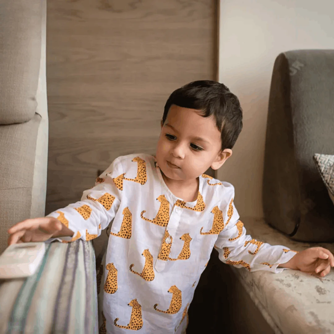 Spotty Leopard- Unisex Kids Cotton Nightwear - Image 4
