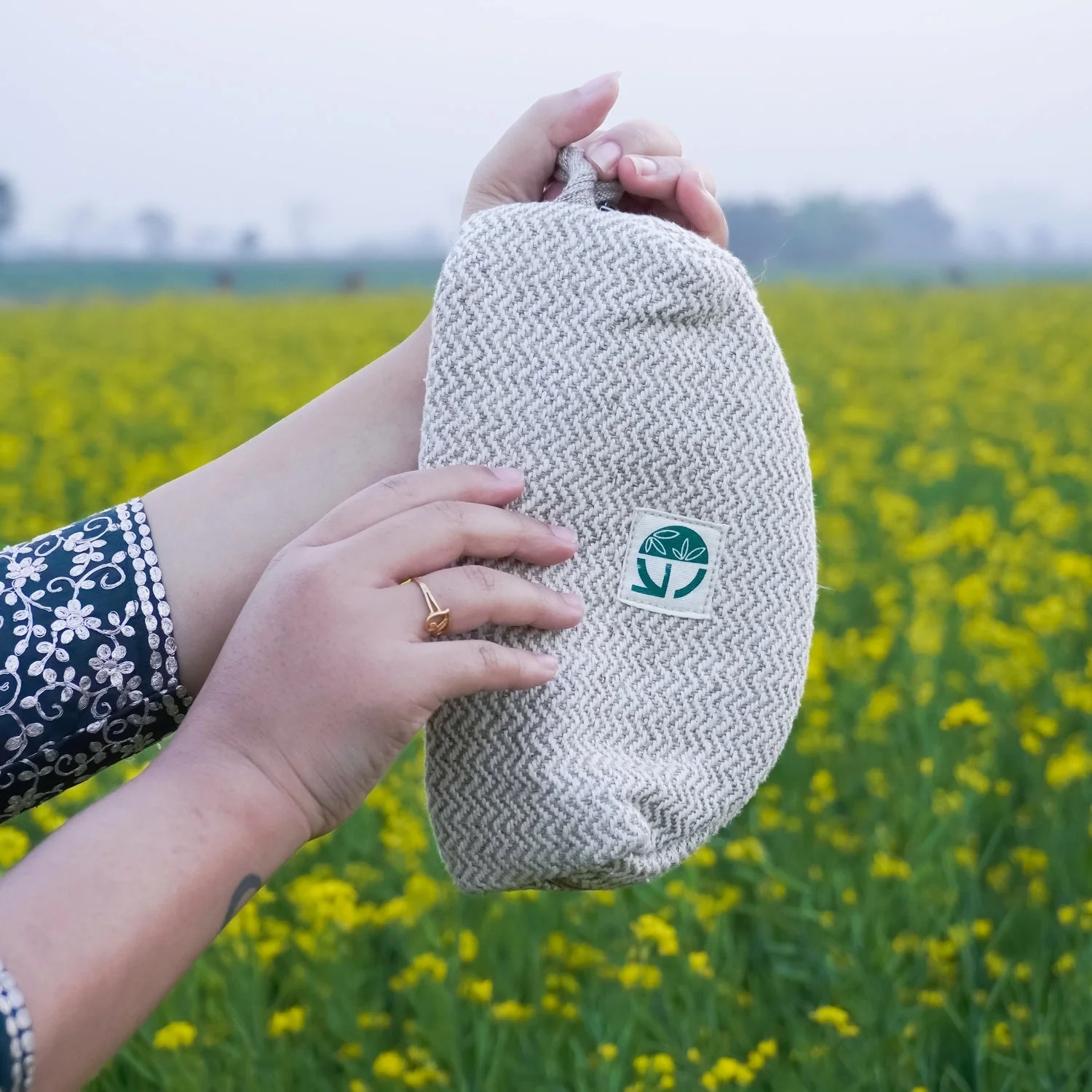 Multipurpose Travel Pouch | Handwoven Fabric Zip Pouch - Image 6