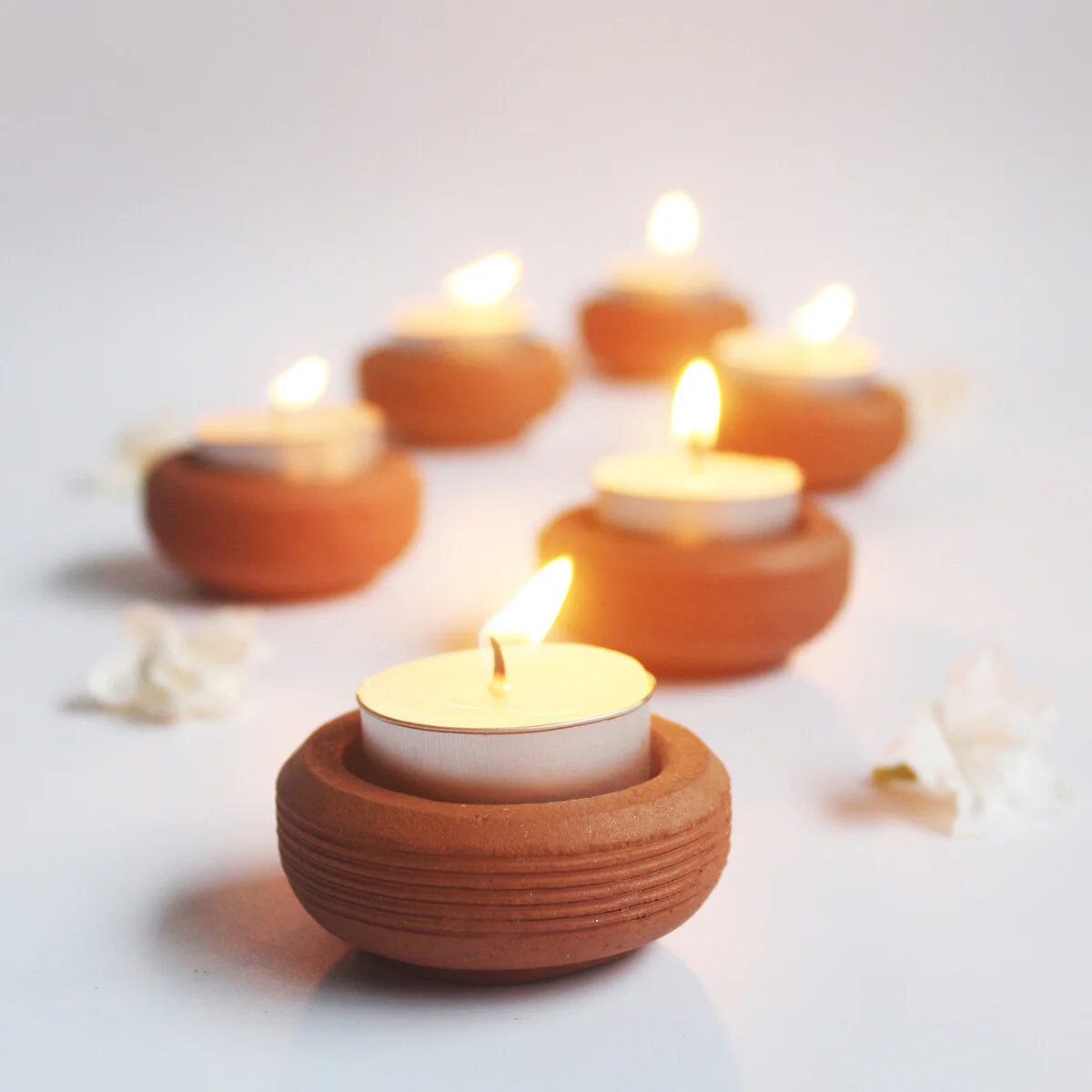 Tab Wheel Candle Holder- Set Of 6 with 6 Free Soywax Tealights - Image 3