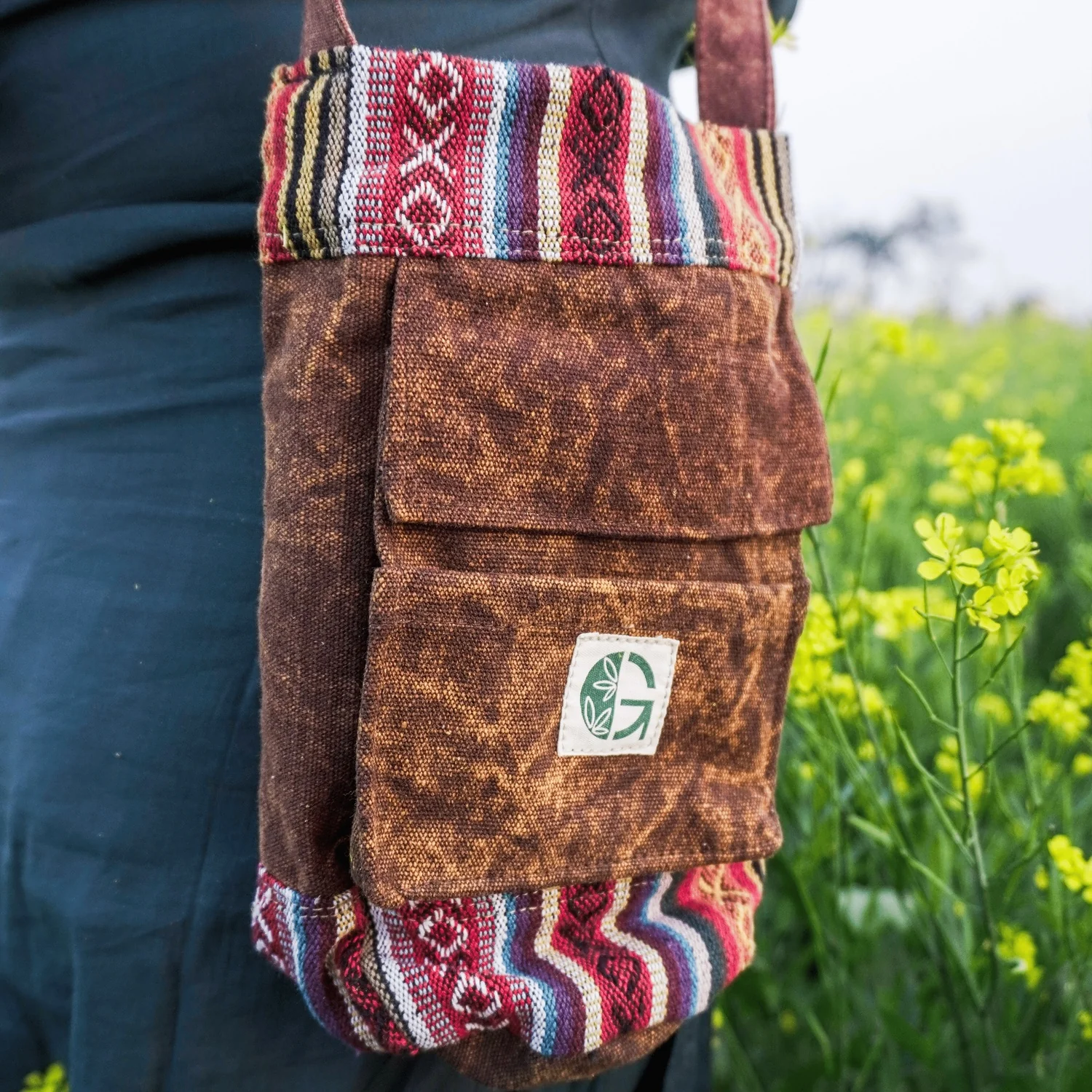 Tidi Bottle Bag | Ethnic Fabric Water Bottle Sling for Travel & Daily - Image 7