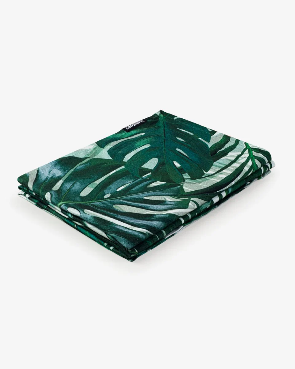 Bamboo & Cotton Blend Printed Beach Towel | Tropical Lust - Image 5