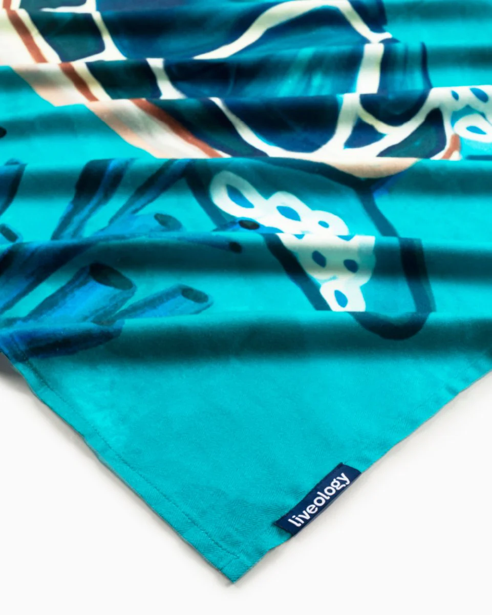 Bamboo & Cotton Printed Beach & Bath Towel | Turtled - Image 3
