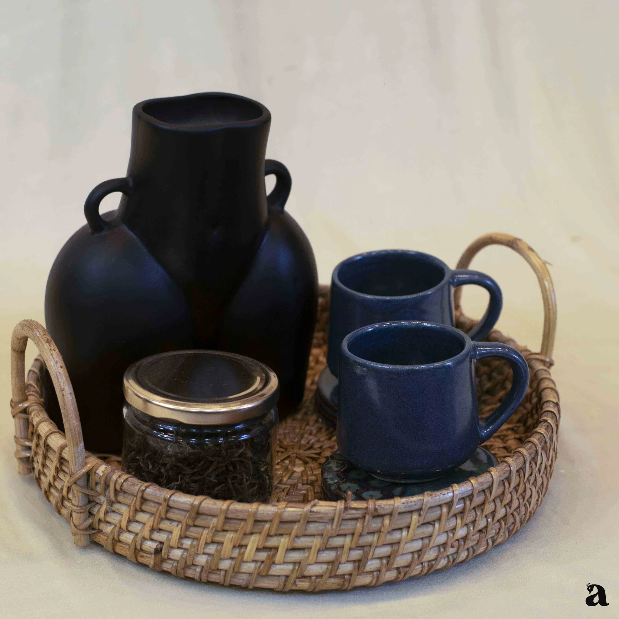 Vayan Cane Round Tray With Handle | Handwoven Natural Cane Tray - Image 3