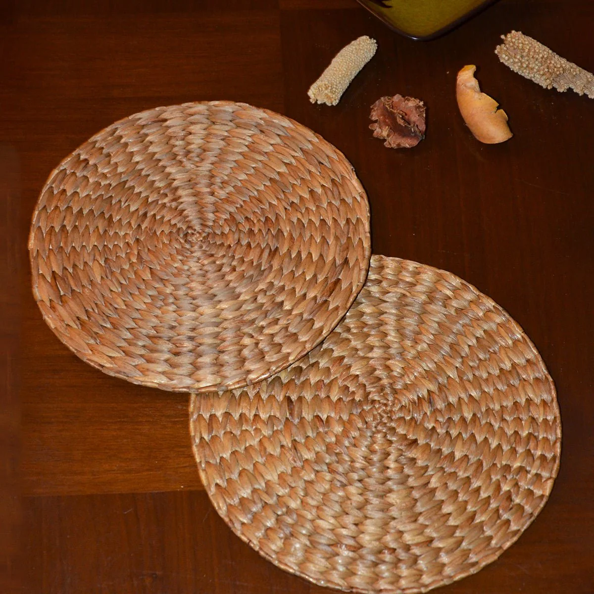 Water Hyacinth Round Natural Placemats- Set of 2 - Image 3