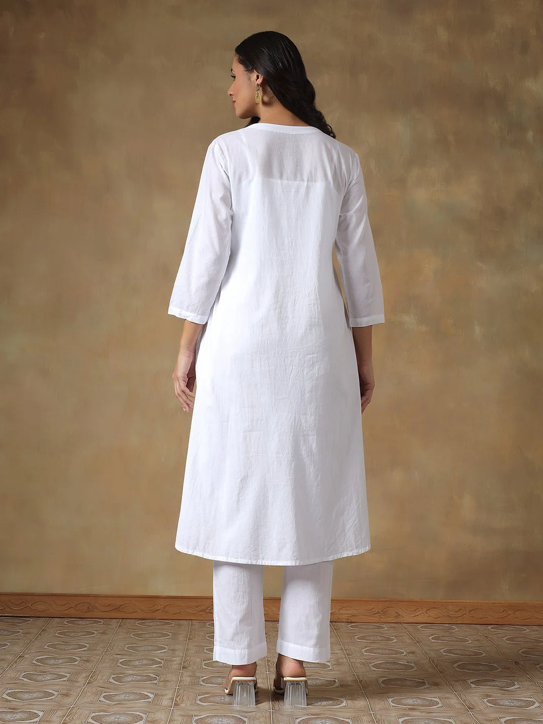 White Cotton Lucknowi Chikankari Kurta-Pant Set - Image 6