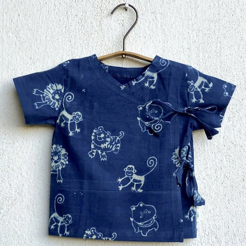 Kids Unisex Organic Newborn Jabla– Indigo Zoo + White Ajrakh - Image 2
