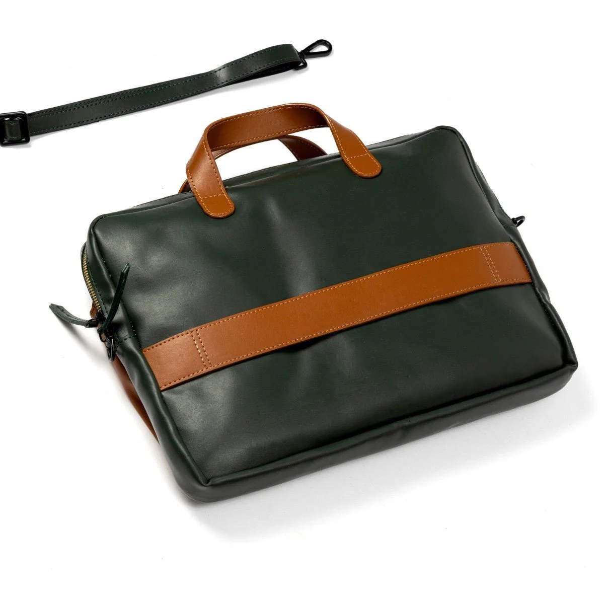 Willow Vegan Leather Laptop Sleeve - Black - Image 10