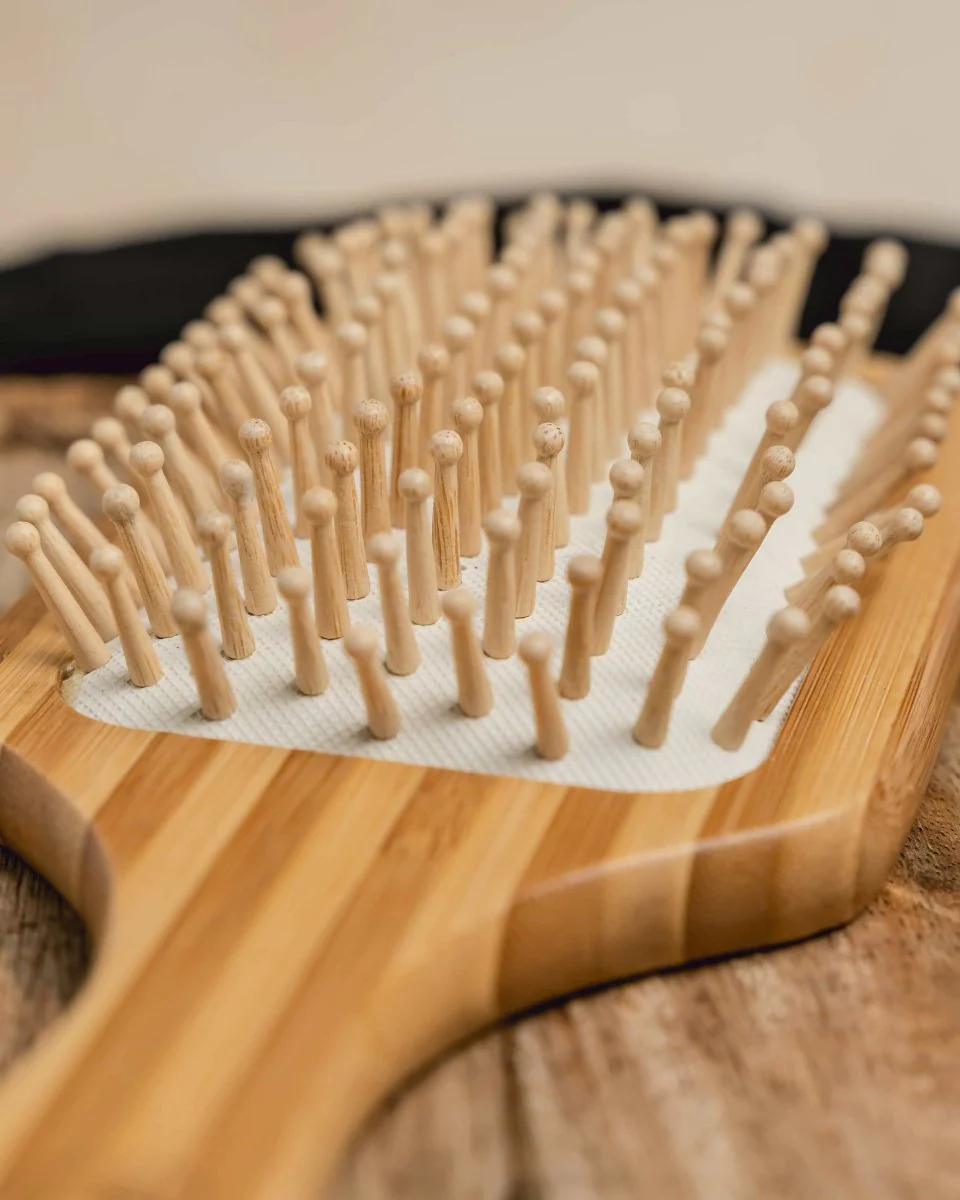 Organic B Rectangular Bamboo Paddle Hairbrush (Rubber Handle Solid) - Image 4